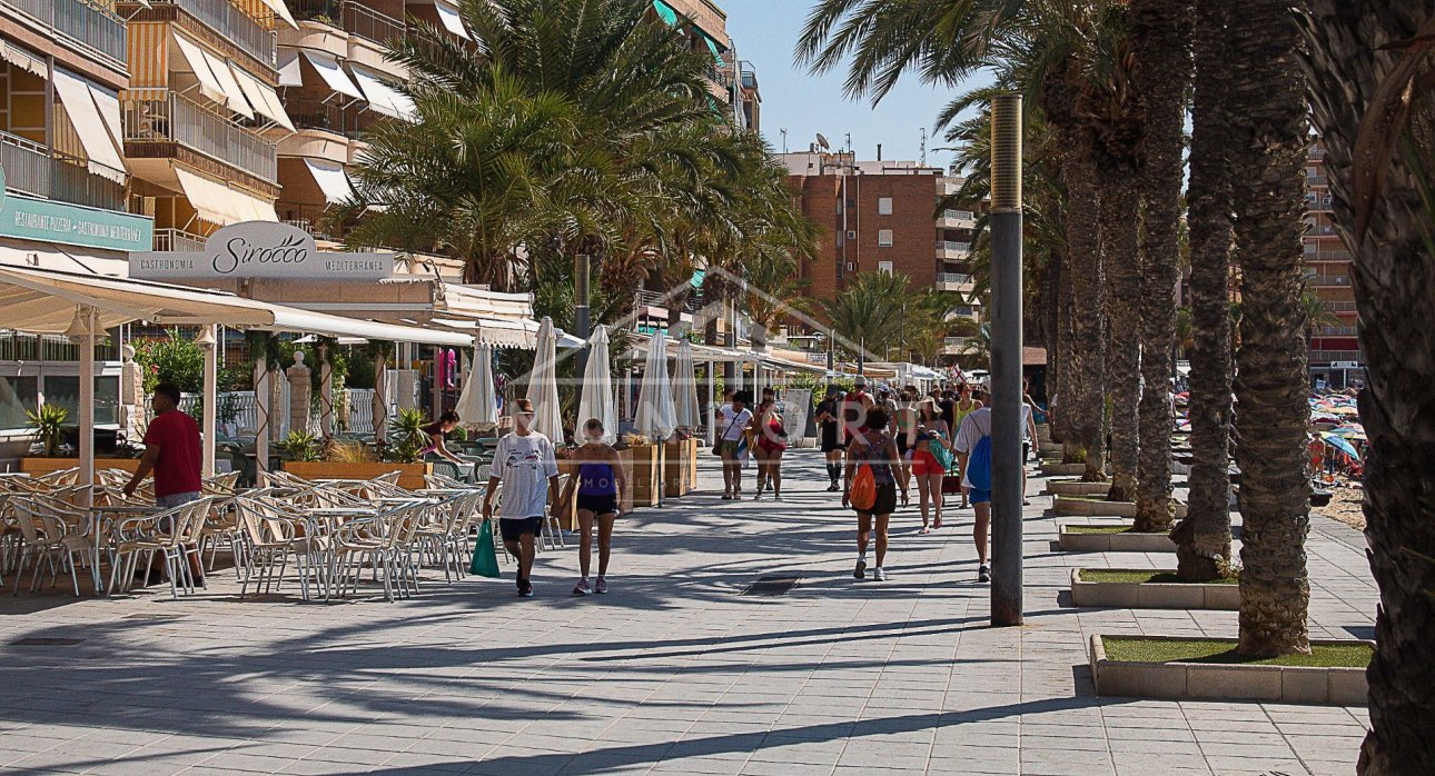 Herverkoop - Penthouses -
Torrevieja - Playa del Cura - Torrevieja