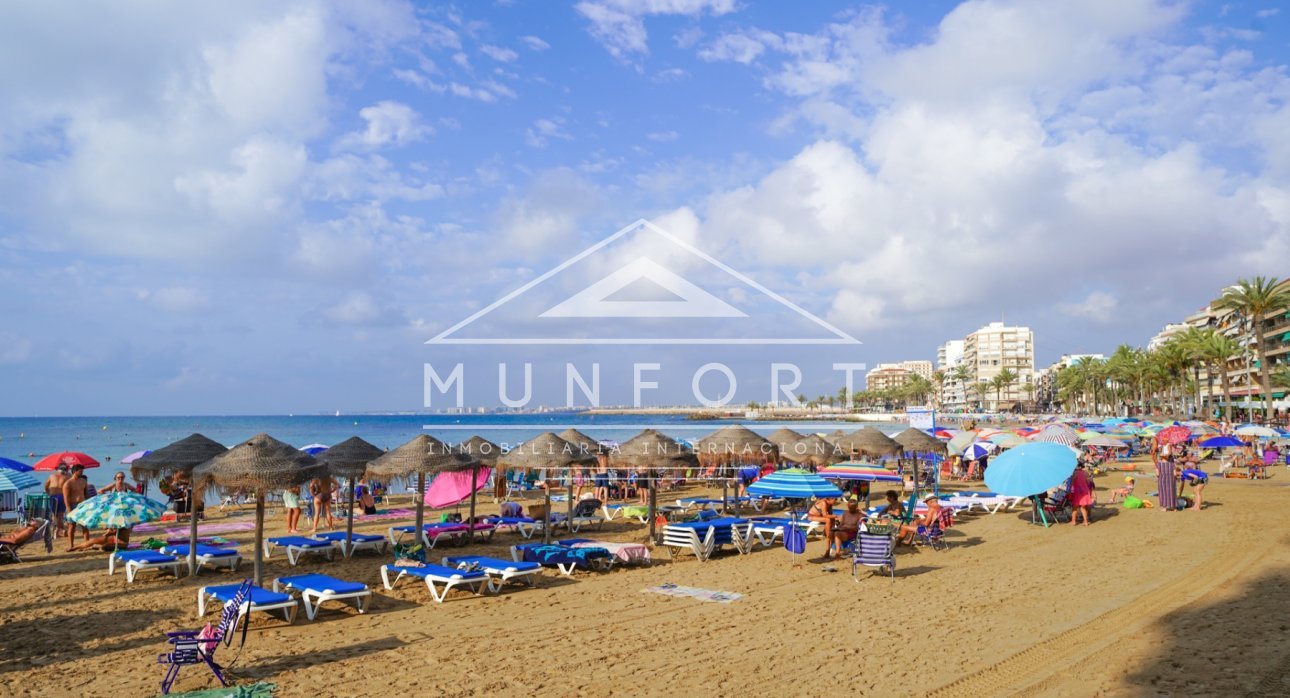 Herverkoop - Penthouses -
Torrevieja - Playa del Cura - Torrevieja