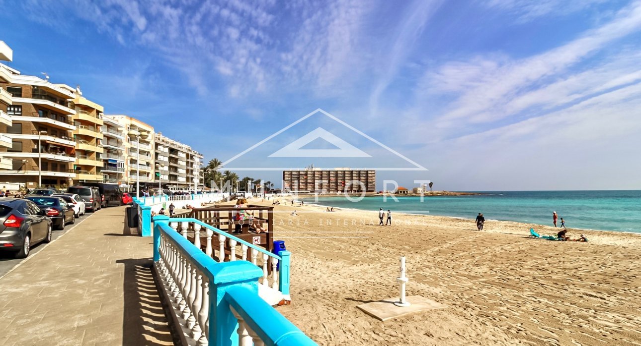 Herverkoop - Penthouses -
Torrevieja - Playa del Cura - Torrevieja