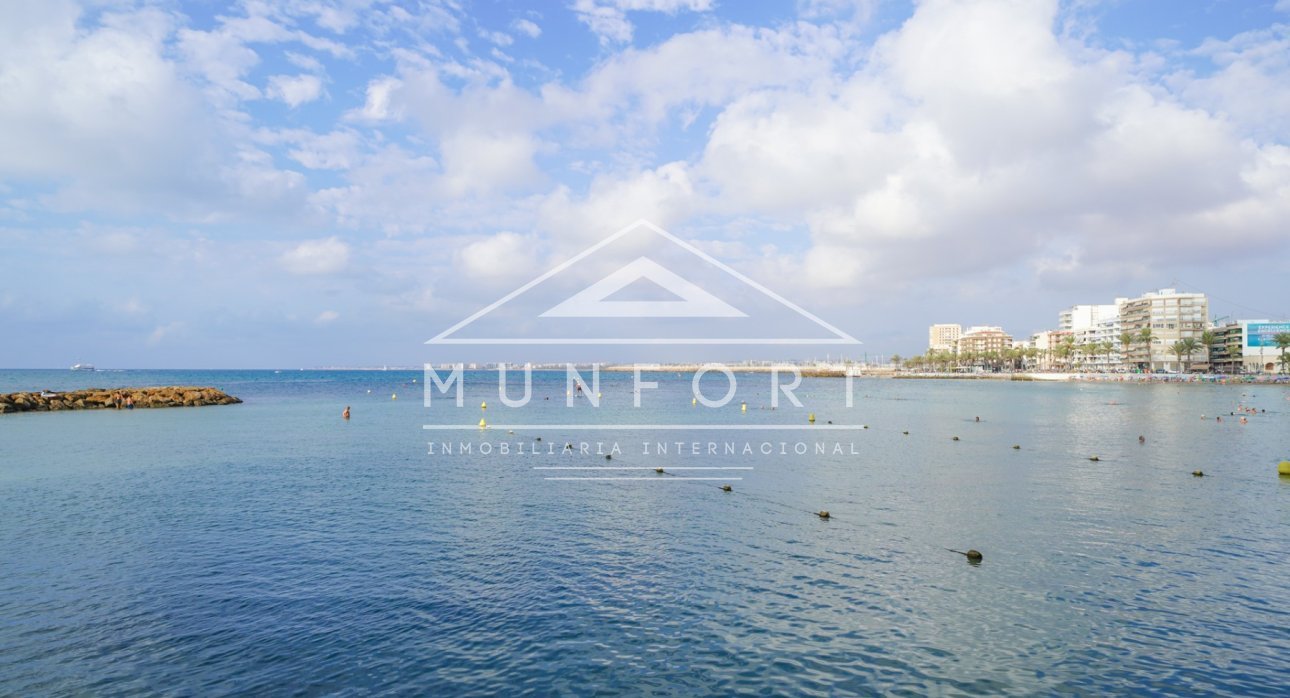 Herverkoop - Penthouses -
Torrevieja