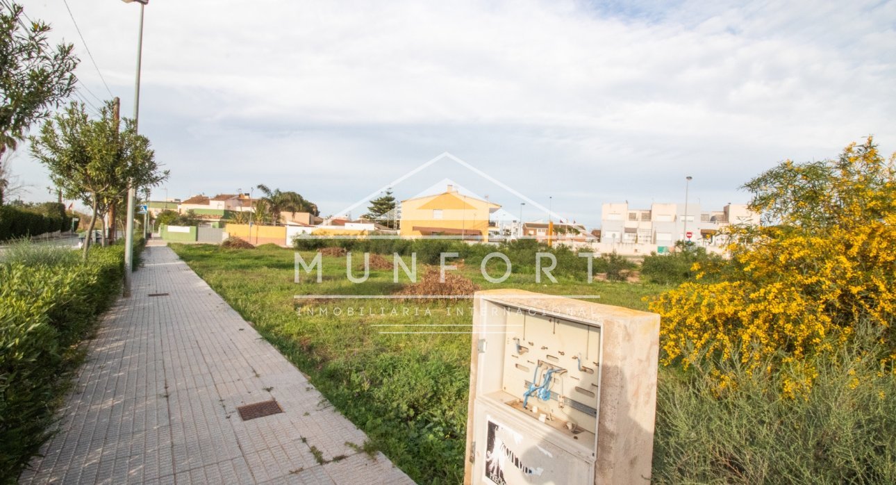 Herverkoop - Percelen -
Los Urrutias - EL CARMOLI