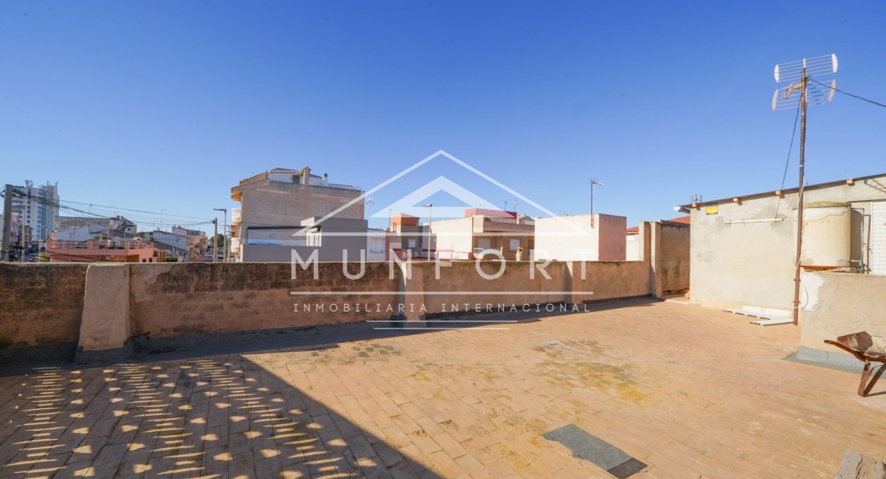 Herverkoop - Rijtjeshuizen -
Alcázares, Los - Centro - Los Alcázares