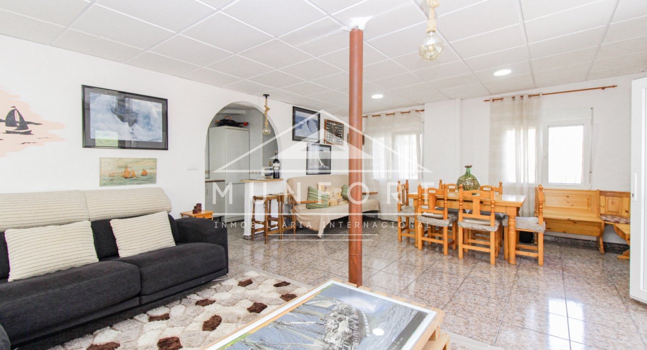 Herverkoop - Rijtjeshuizen -
Alcázares, Los - Los Alcázares