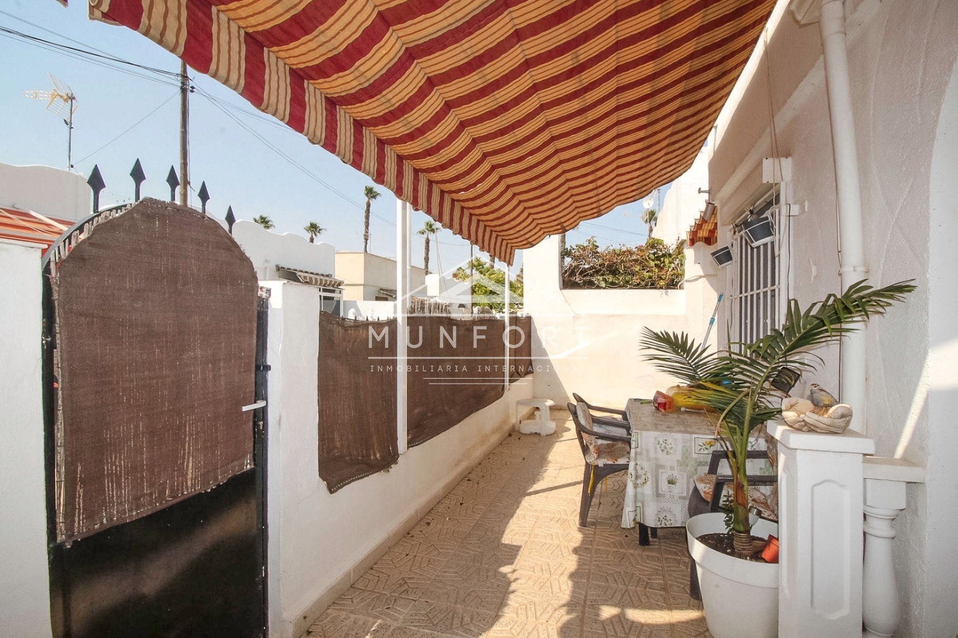 Herverkoop - Rijtjeshuizen -
Alcázares, Los - Los Narejos