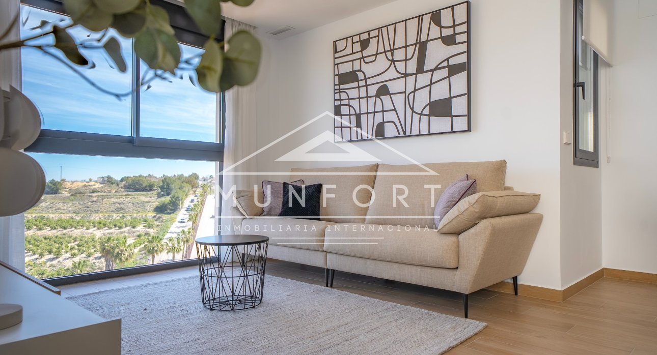 Herverkoop - Rijtjeshuizen -
Algorfa