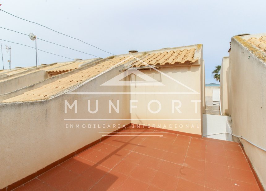Herverkoop - Rijtjeshuizen -
Los Urrutias