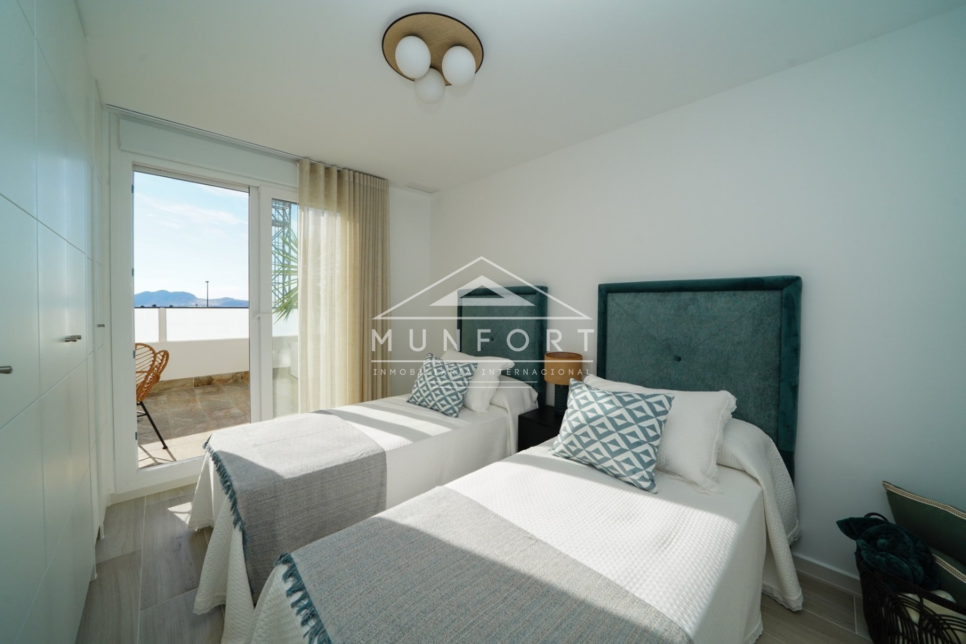 Herverkoop - Rijtjeshuizen -
Murcia - Jerónimo y Avileses