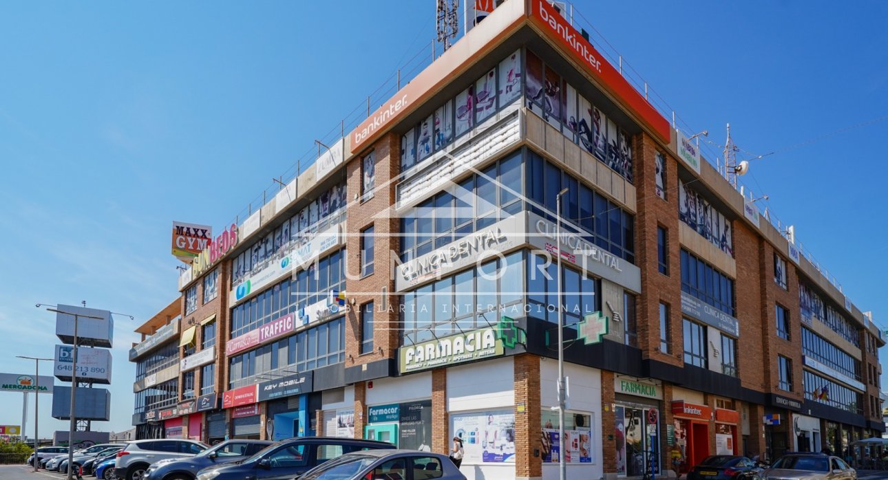 Herverkoop - Rijtjeshuizen -
Orihuela Costa - La Zenia