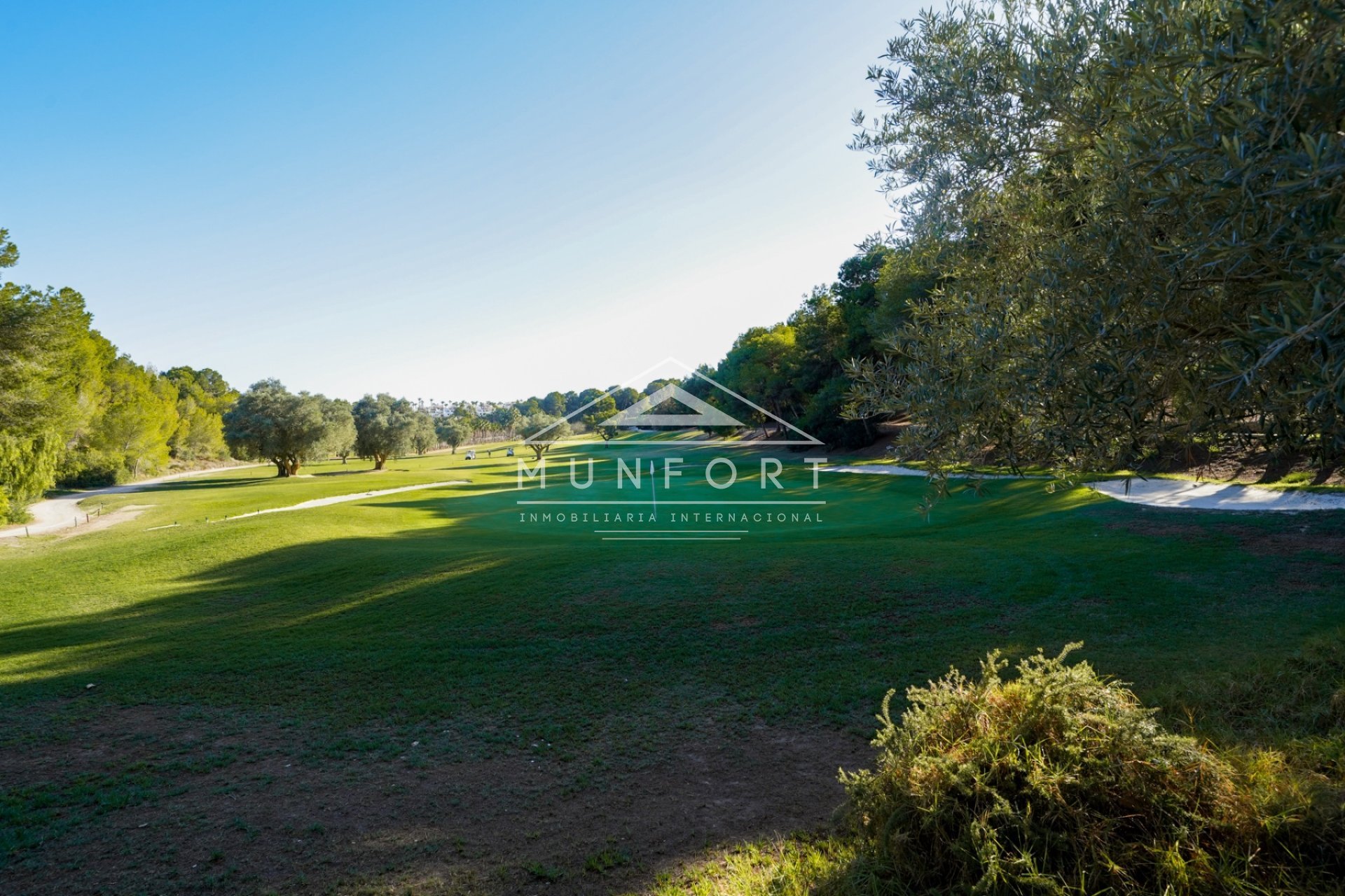 Herverkoop - Rijtjeshuizen -
Orihuela Costa - Villamartin