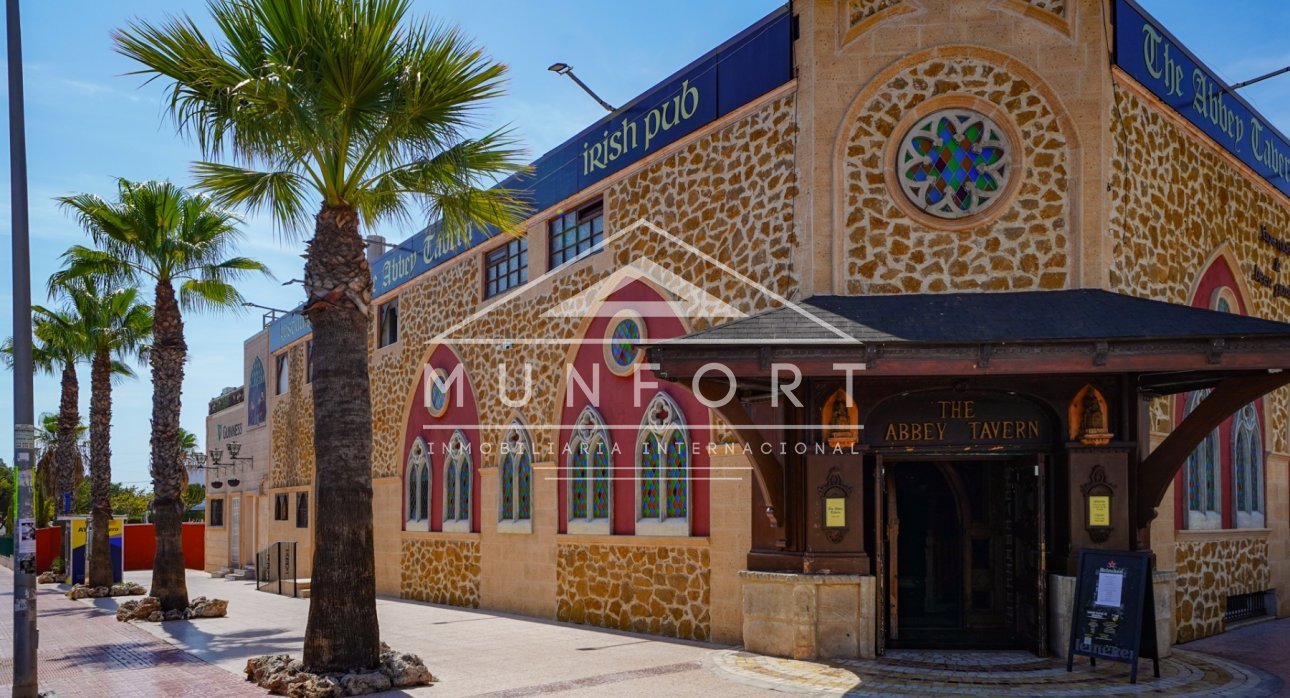 Herverkoop - Rijtjeshuizen -
Orihuela Costa - ZENIAMAR