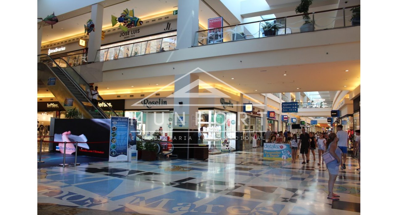 Herverkoop - Rijtjeshuizen -
Pilar de la Horadada - Torre de la Horadada