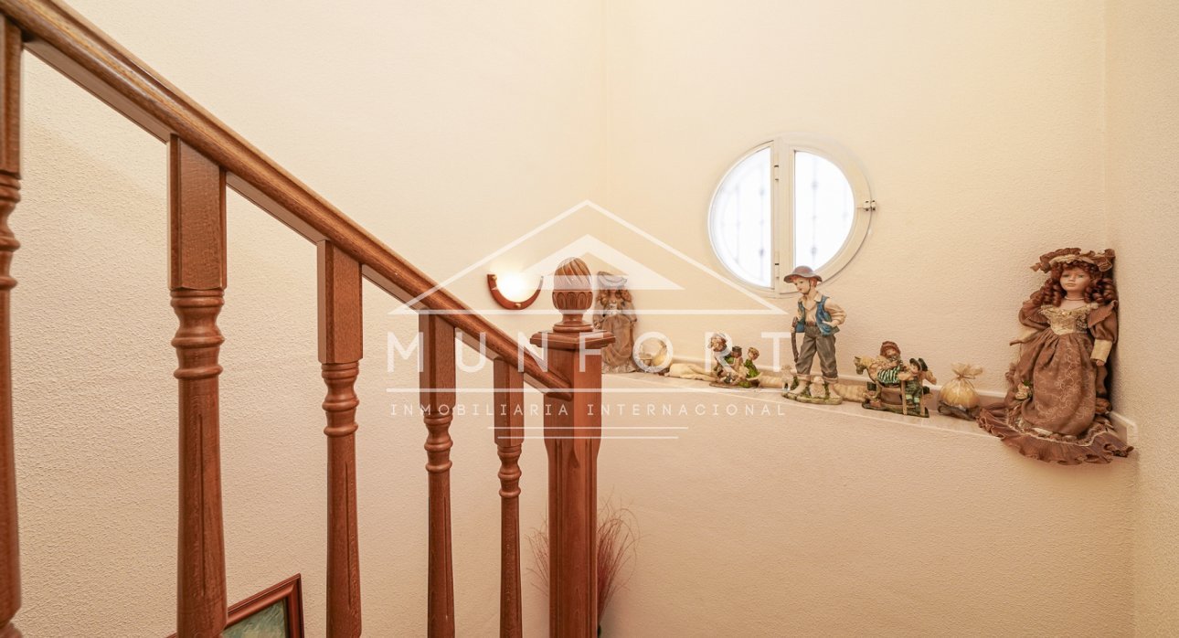 Herverkoop - Rijtjeshuizen -
Pilar de la Horadada - Torre de la Horadada