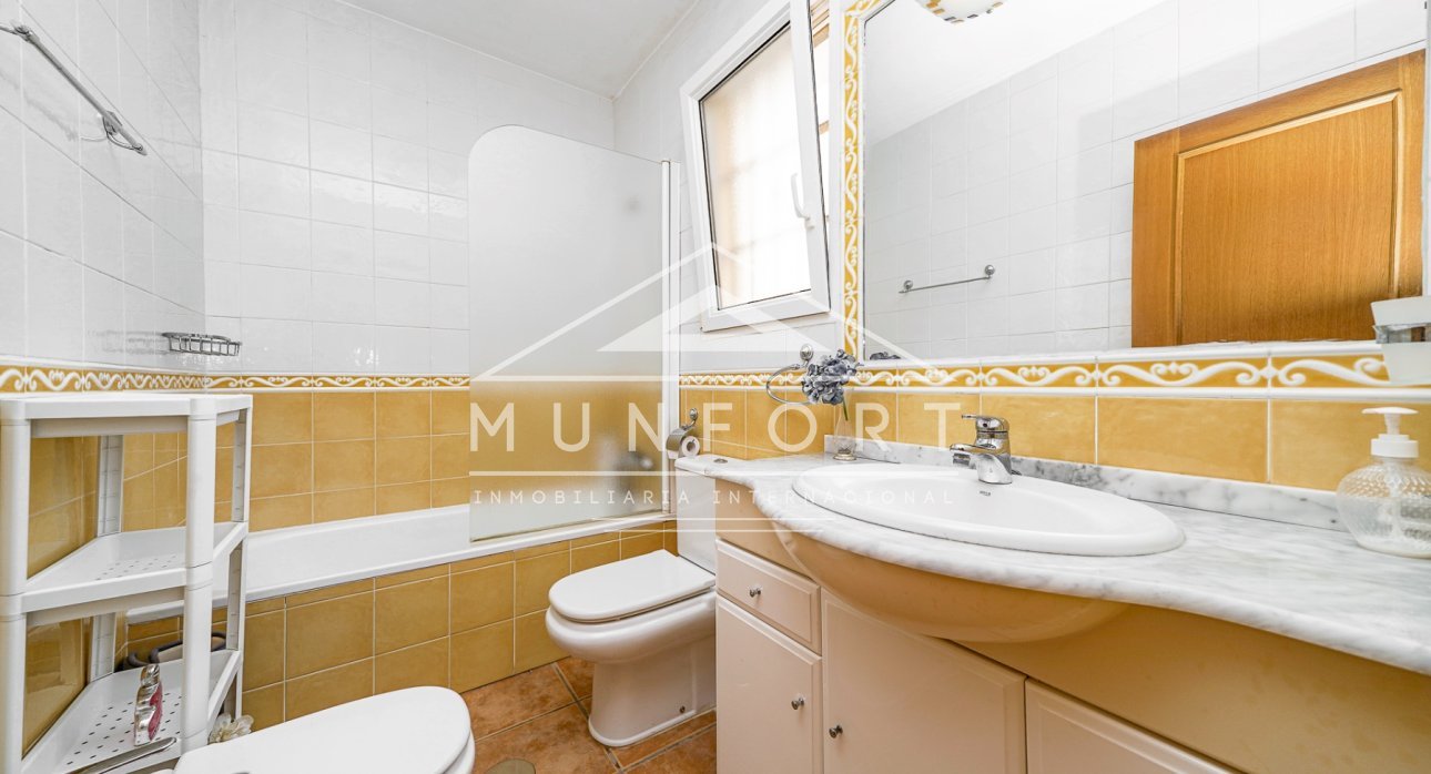 Herverkoop - Rijtjeshuizen -
Pilar de la Horadada - Torre de la Horadada