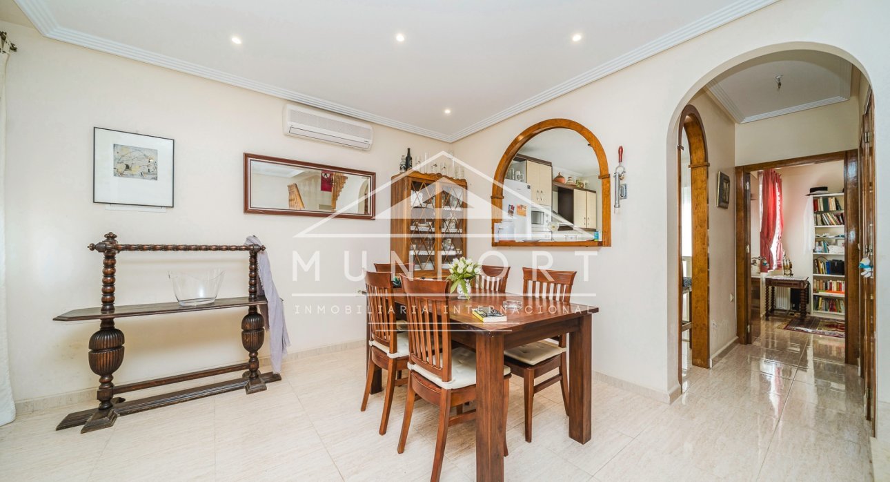 Herverkoop - Rijtjeshuizen -
Pilar de la Horadada - Torre de la Horadada