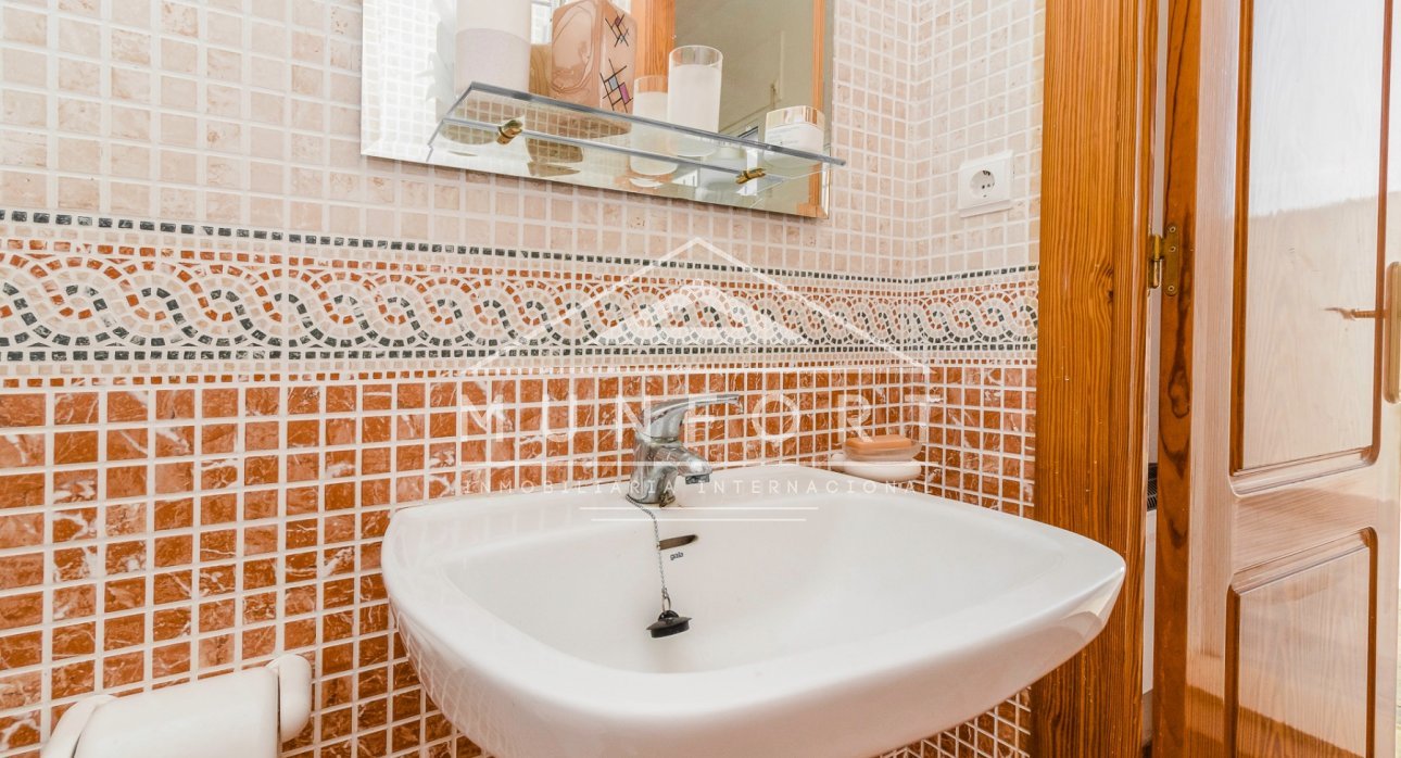 Herverkoop - Rijtjeshuizen -
Pilar de la Horadada - Torre de la Horadada