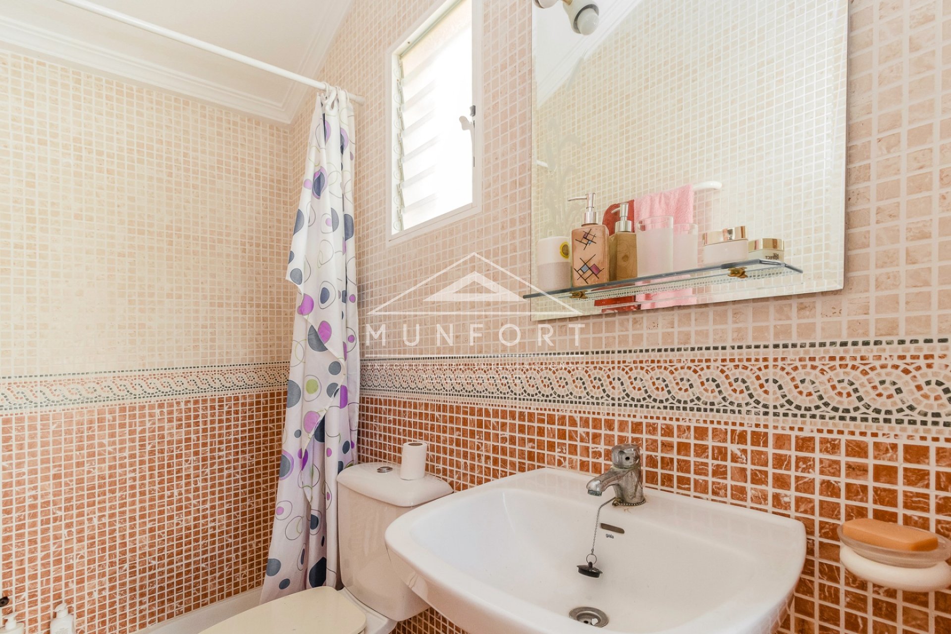 Herverkoop - Rijtjeshuizen -
Pilar de la Horadada - Torre de la Horadada