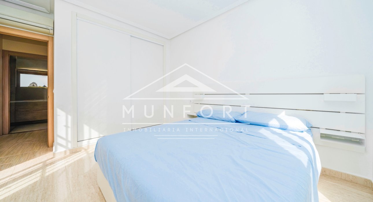 Herverkoop - Rijtjeshuizen -
Pilar de la Horadada - Torre de la Horadada