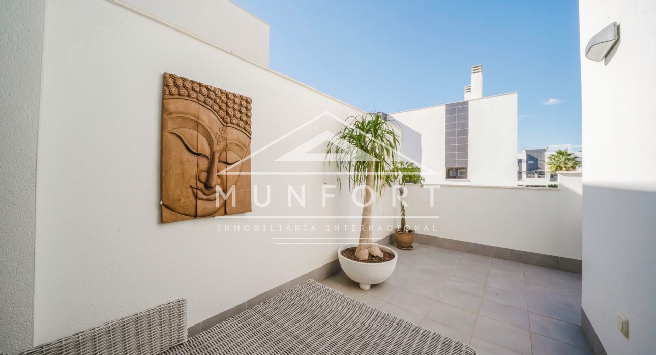 Herverkoop - Rijtjeshuizen -
Pilar de la Horadada - Torre de la Horadada