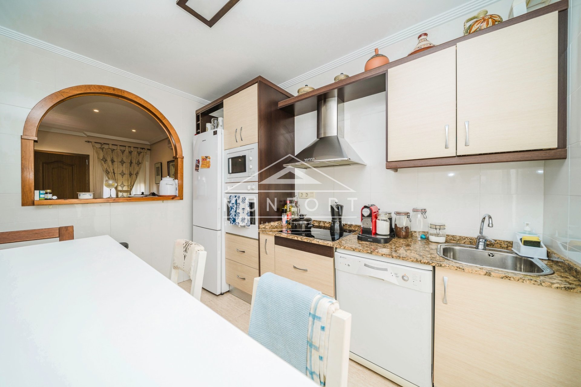 Herverkoop - Rijtjeshuizen -
Pilar de la Horadada - Torre de la Horadada