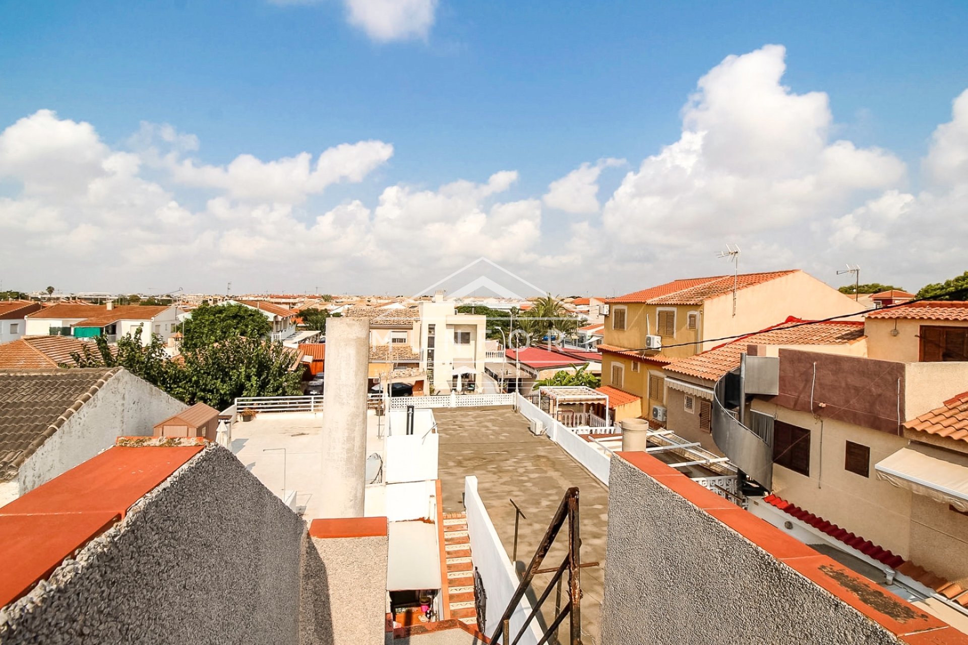 Herverkoop - Rijtjeshuizen -
Pilar de la Horadada - Torre de la Horadada