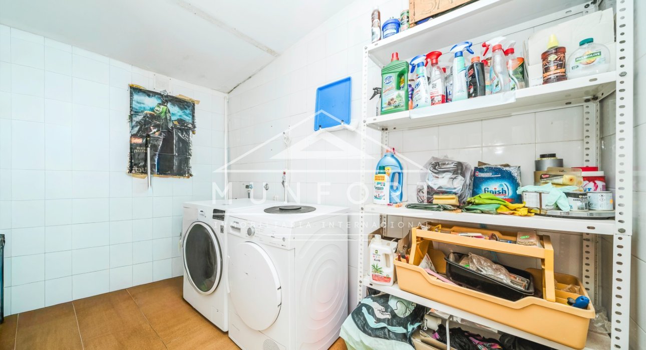 Herverkoop - Rijtjeshuizen -
Pilar de la Horadada - Torre de la Horadada