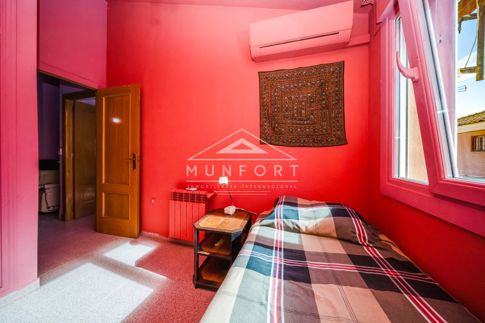 Herverkoop - Rijtjeshuizen -
Pilar de la Horadada - Torre de la Horadada