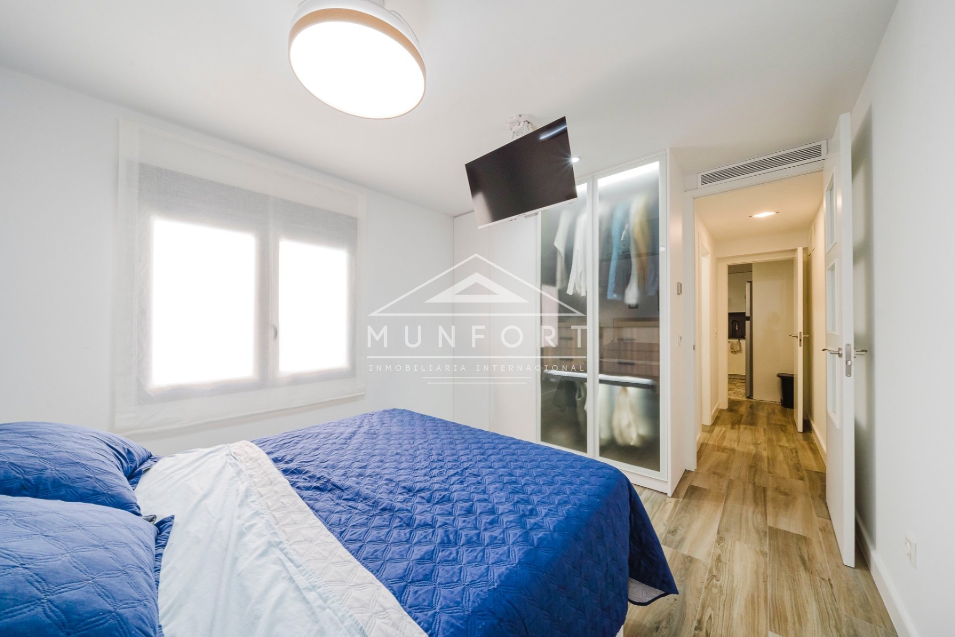 Herverkoop - Rijtjeshuizen -
Pilar de la Horadada - Torre de la Horadada