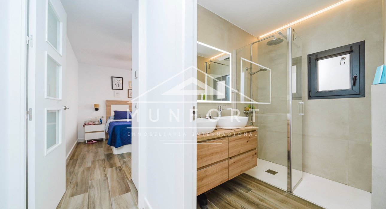 Herverkoop - Rijtjeshuizen -
Pilar de la Horadada - Torre de la Horadada