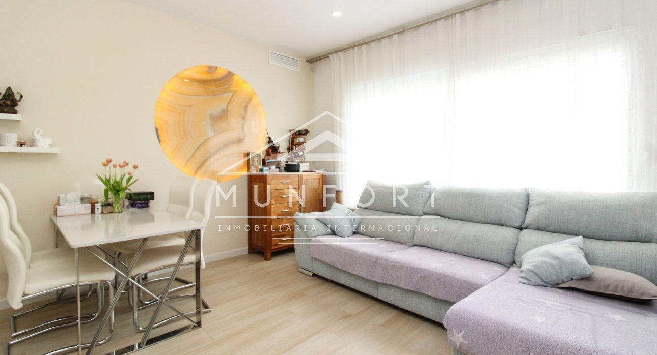 Herverkoop - Rijtjeshuizen -
Pilar de la Horadada