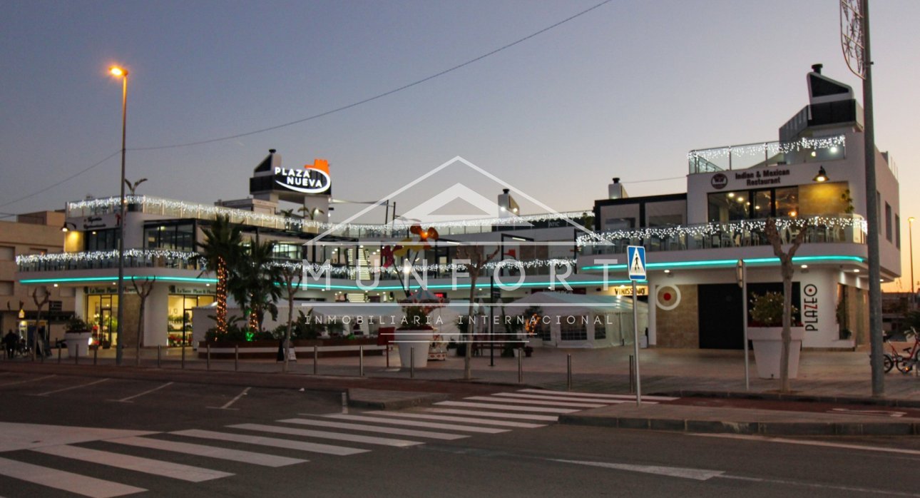 Herverkoop - Rijtjeshuizen -
Pilar de la Horadada