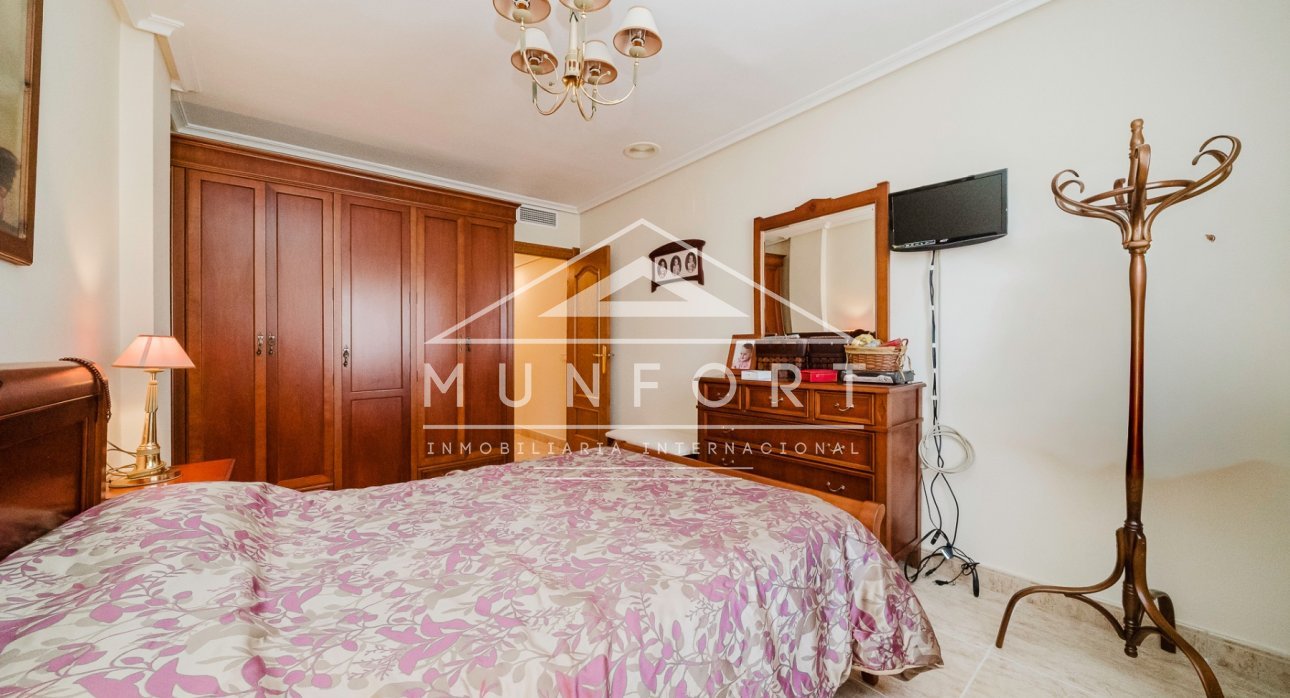 Herverkoop - Rijtjeshuizen -
Pilar de la Horadada