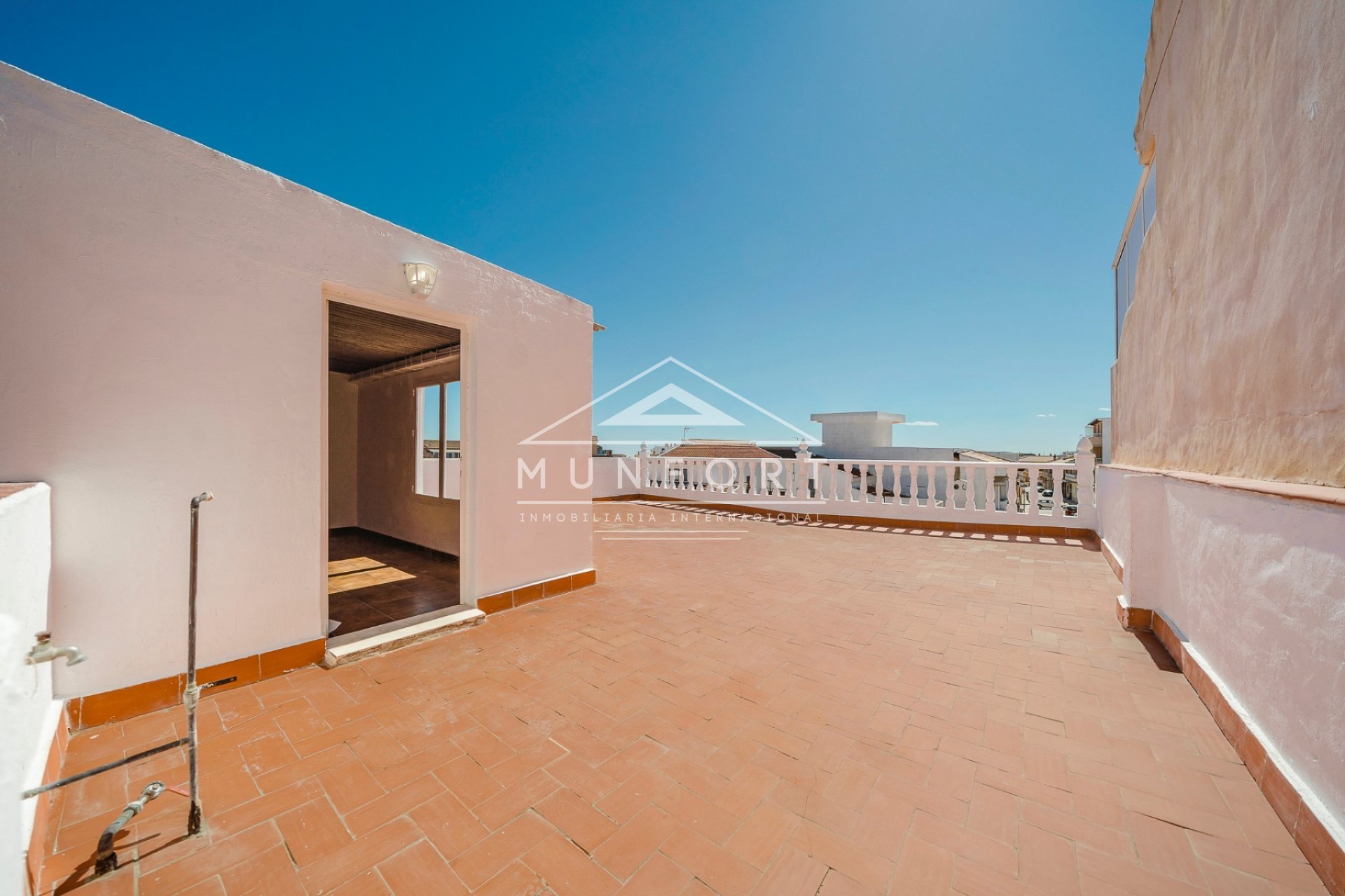 Herverkoop - Rijtjeshuizen -
Pilar de la Horadada