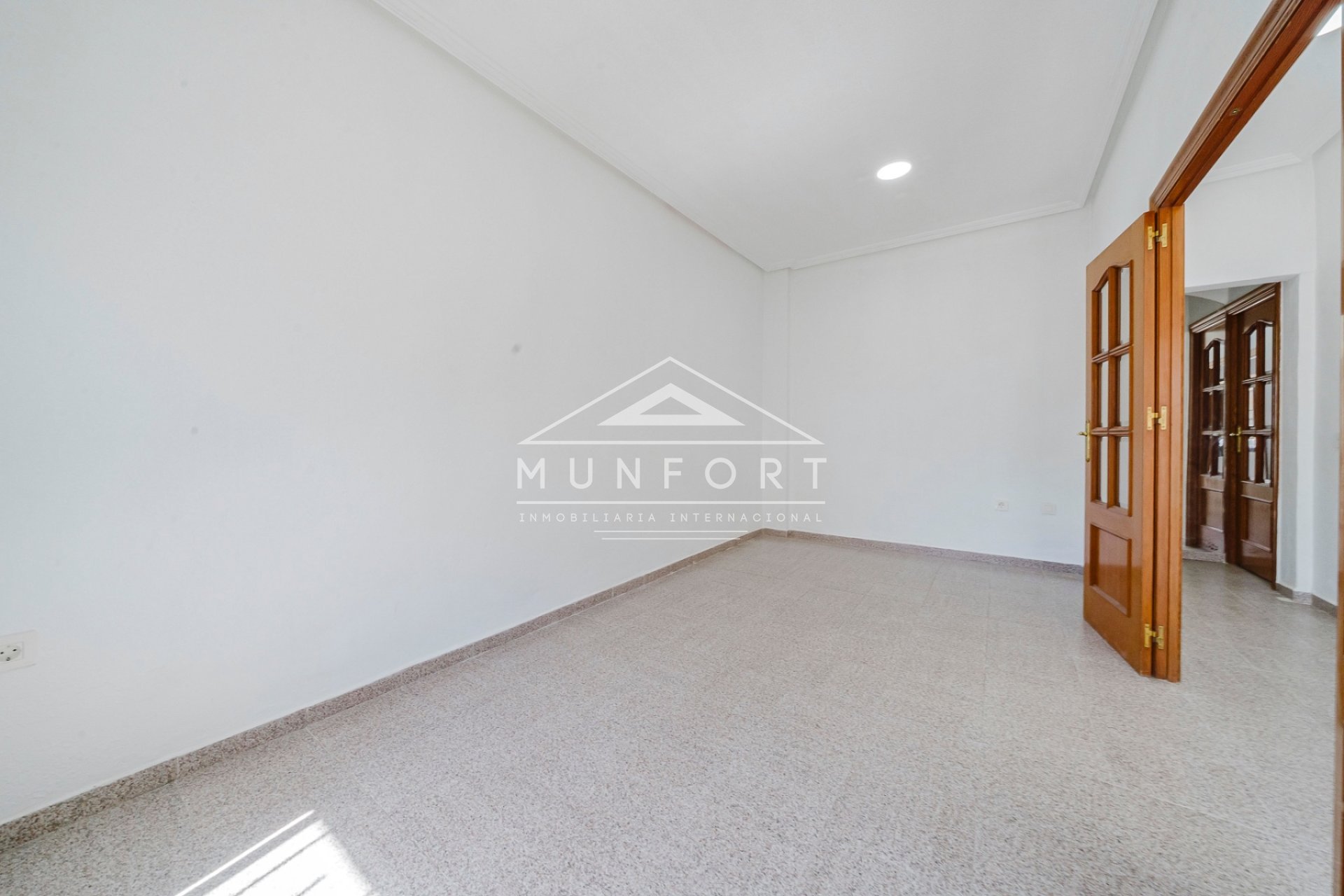 Herverkoop - Rijtjeshuizen -
Pilar de la Horadada