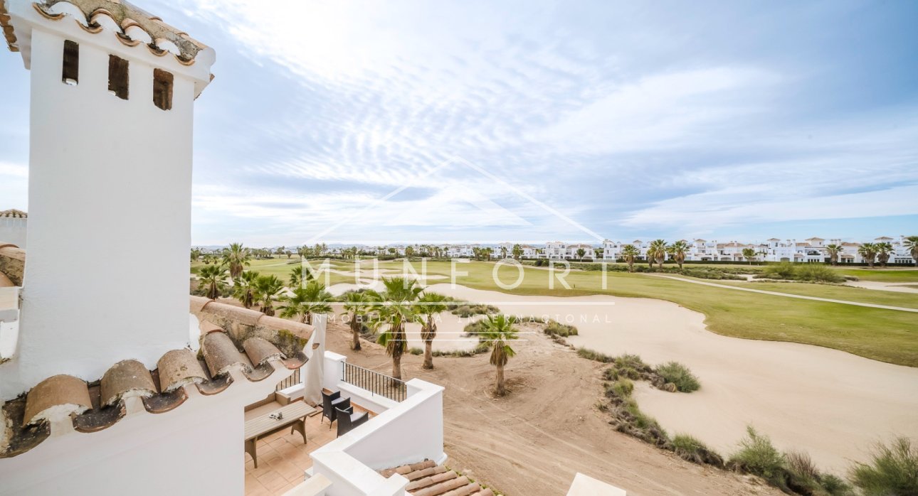 Herverkoop - Rijtjeshuizen -
Roldán - La Torre Golf Resort
