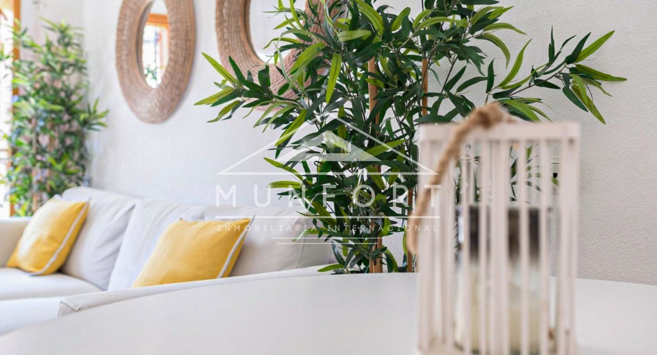 Herverkoop - Rijtjeshuizen -
San Javier - Santiago de la Ribera