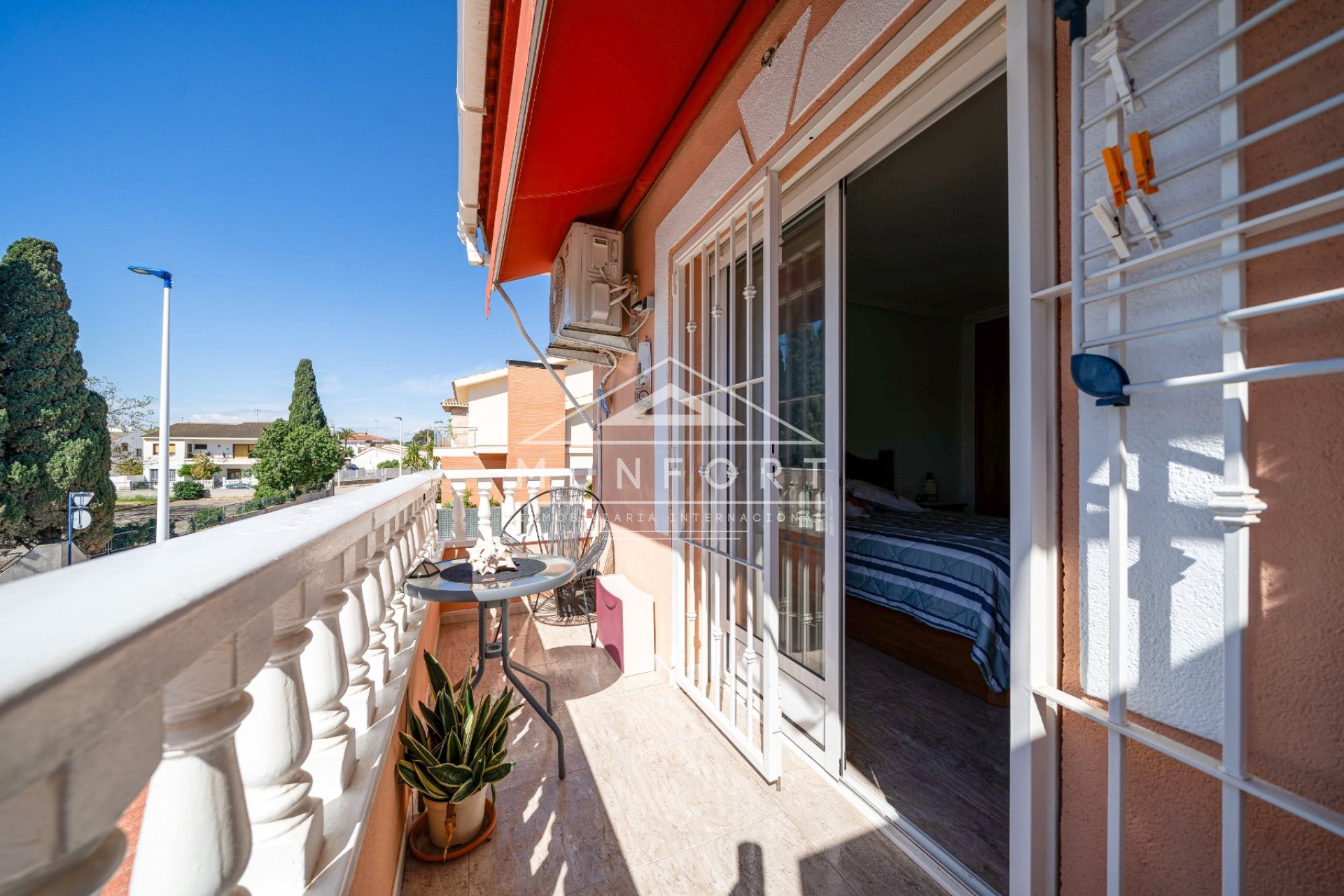 Herverkoop - Rijtjeshuizen -
San Javier - Santiago de la Ribera