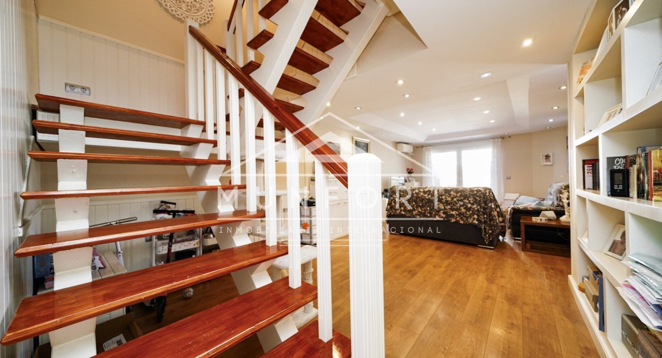 Herverkoop - Rijtjeshuizen -
San Javier