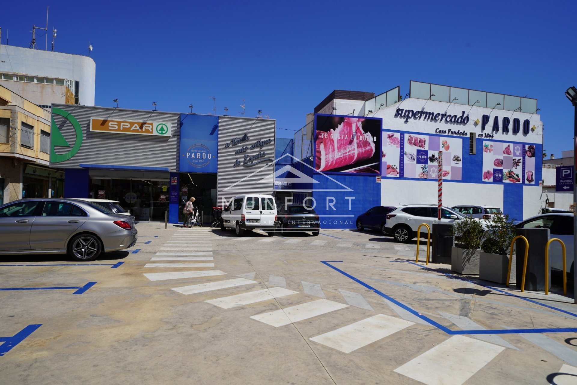 Herverkoop - Rijtjeshuizen -
San Javier