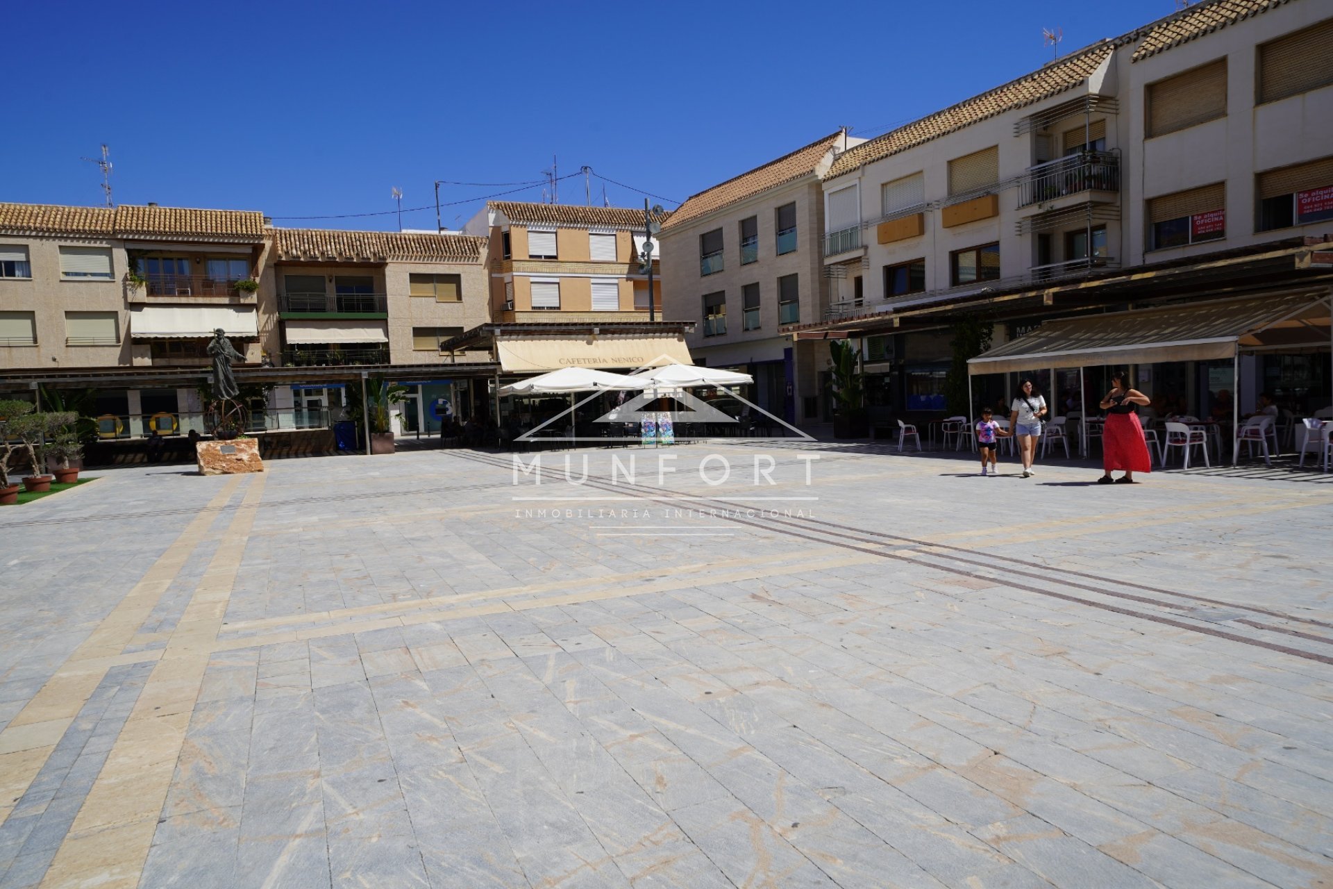Herverkoop - Rijtjeshuizen -
San Javier