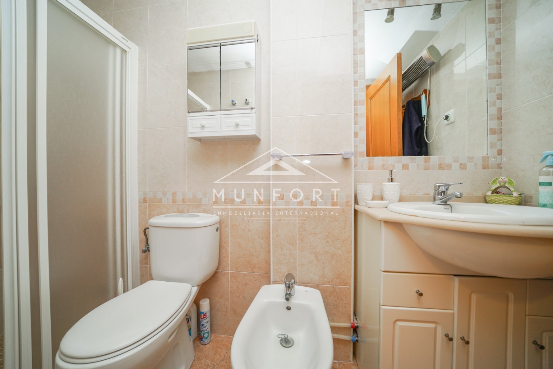 Herverkoop - Rijtjeshuizen -
San Pedro del Pinatar