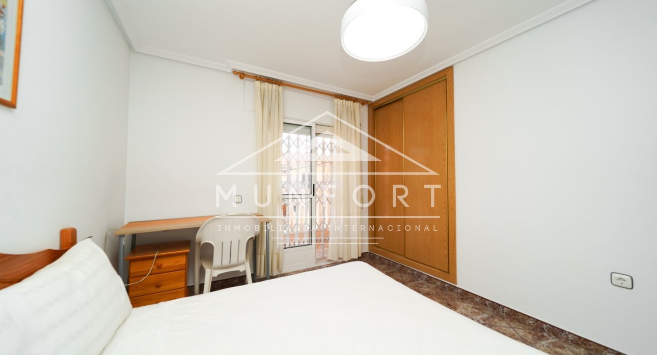 Herverkoop - Rijtjeshuizen -
San Pedro del Pinatar