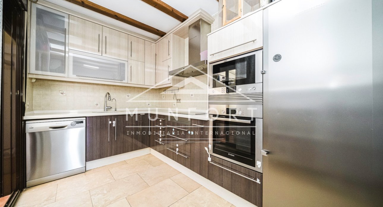 Herverkoop - Rijtjeshuizen -
San Pedro del Pinatar