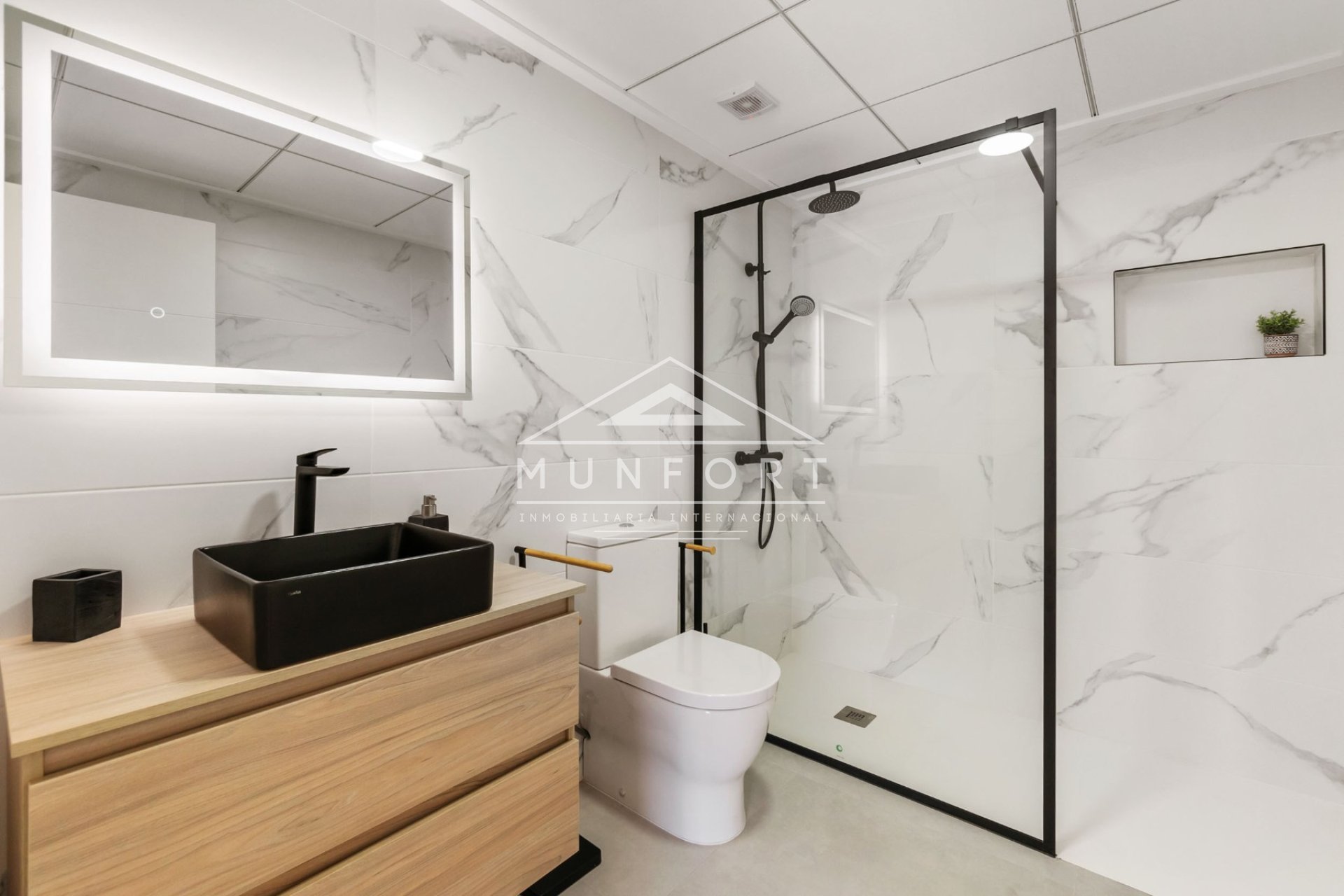 Herverkoop - Rijtjeshuizen -
San Pedro del Pinatar