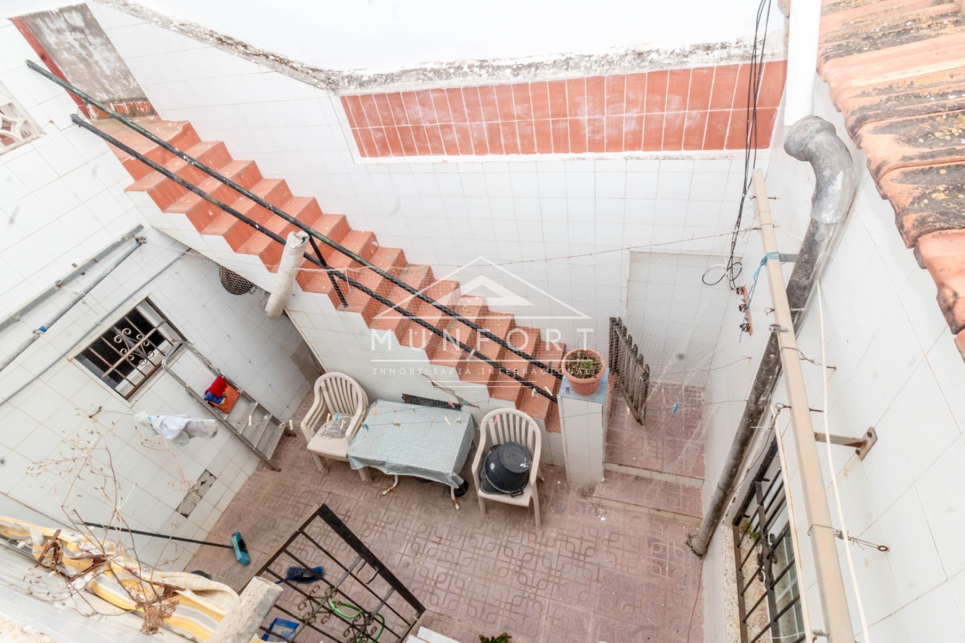 Herverkoop - Rijtjeshuizen -
Torrevieja - Centro - Torrevieja