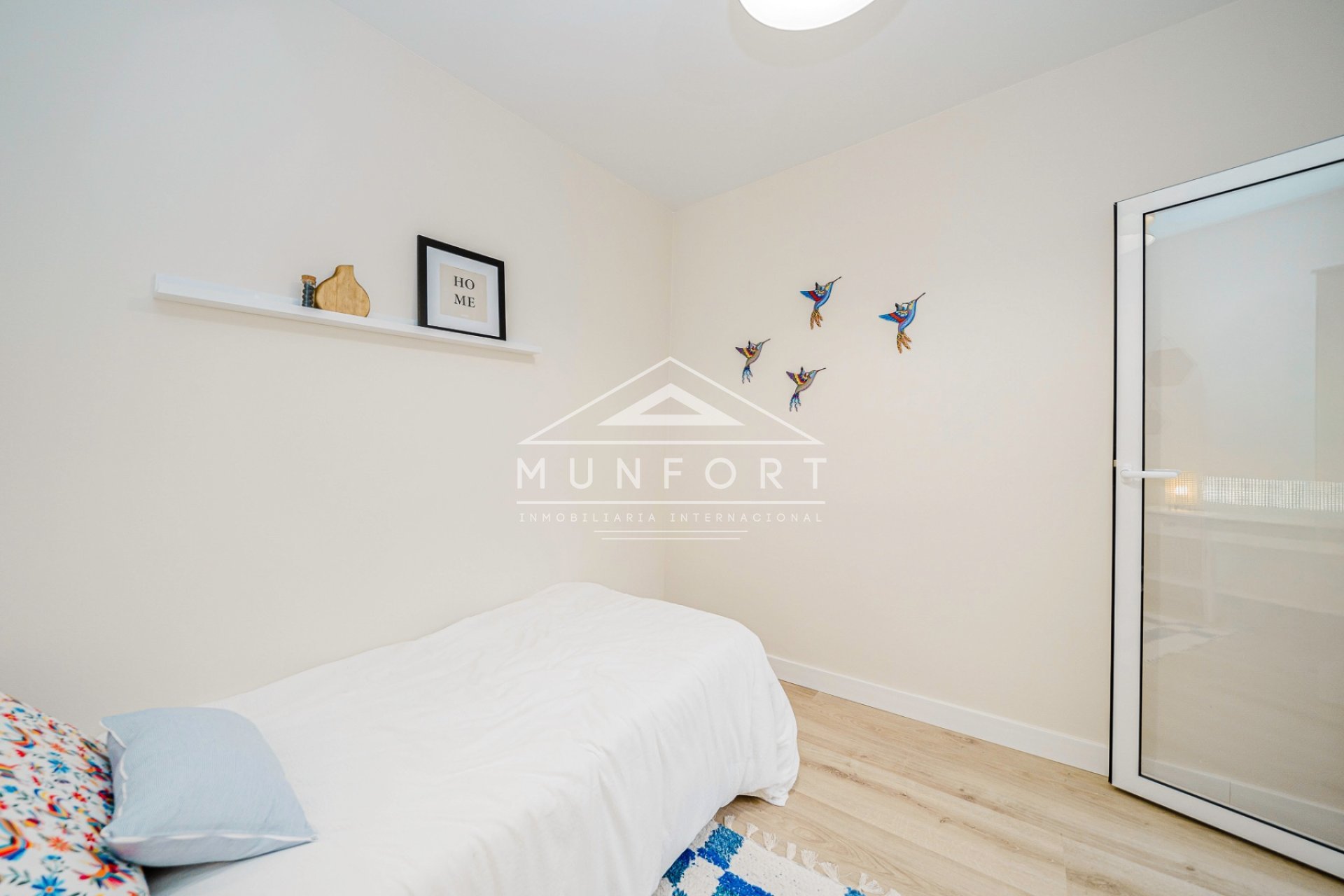 Herverkoop - Rijtjeshuizen -
Torrevieja - La Torreta - Torrevieja