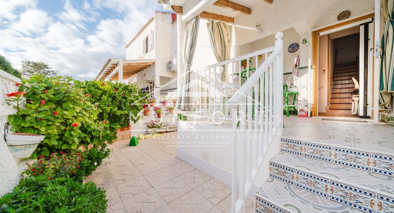 Herverkoop - Rijtjeshuizen -
Torrevieja - Nueva Torrevieja