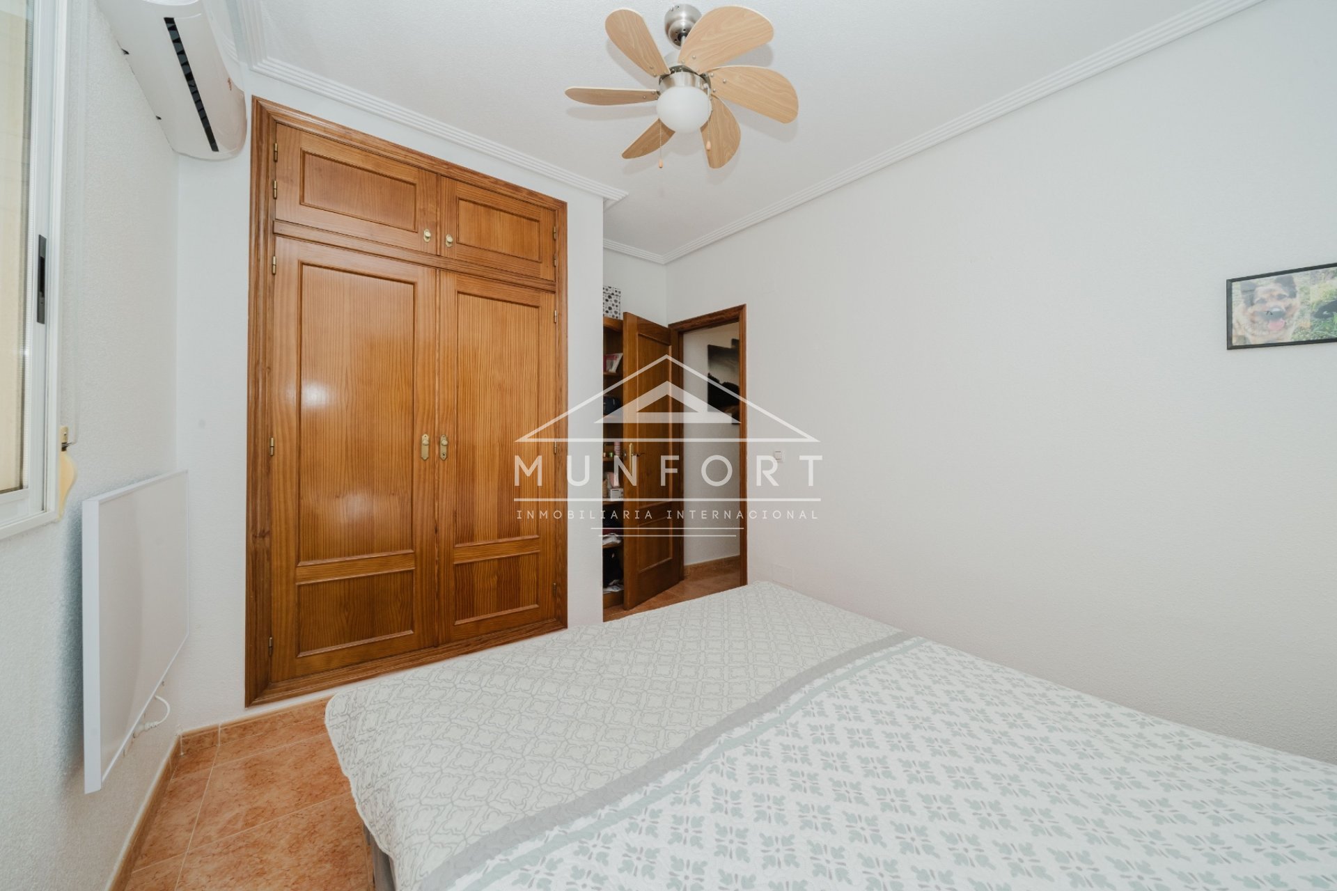 Herverkoop - Rijtjeshuizen -
Torrevieja - Torreta III - Torrevieja