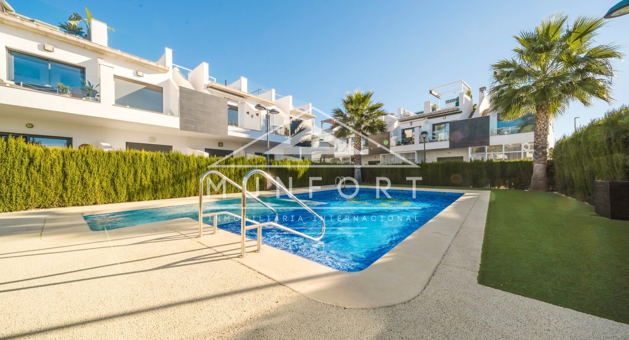 Herverkoop - Studio appartementen -
Pilar de la Horadada