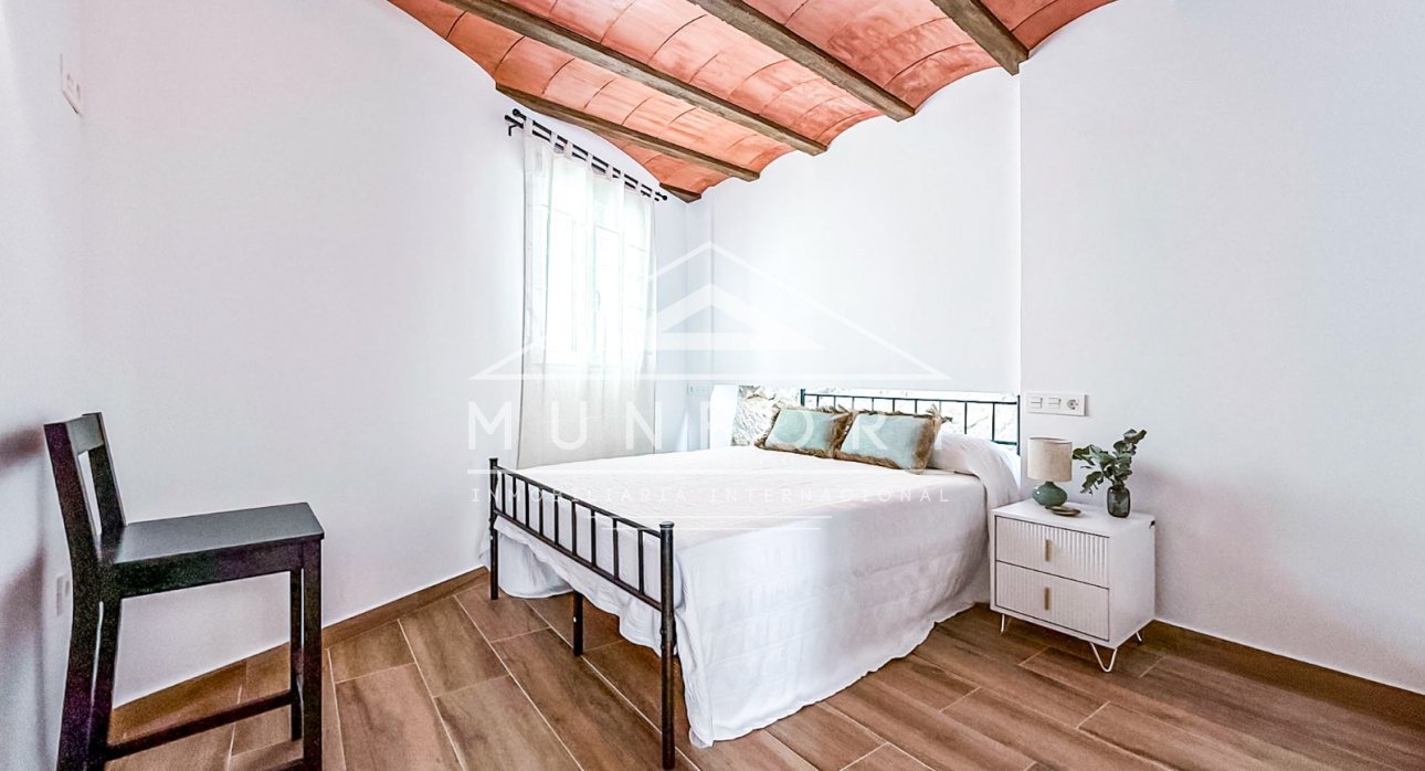 Herverkoop - Villa's -
Albacete - Elche de la Sierra/Villares