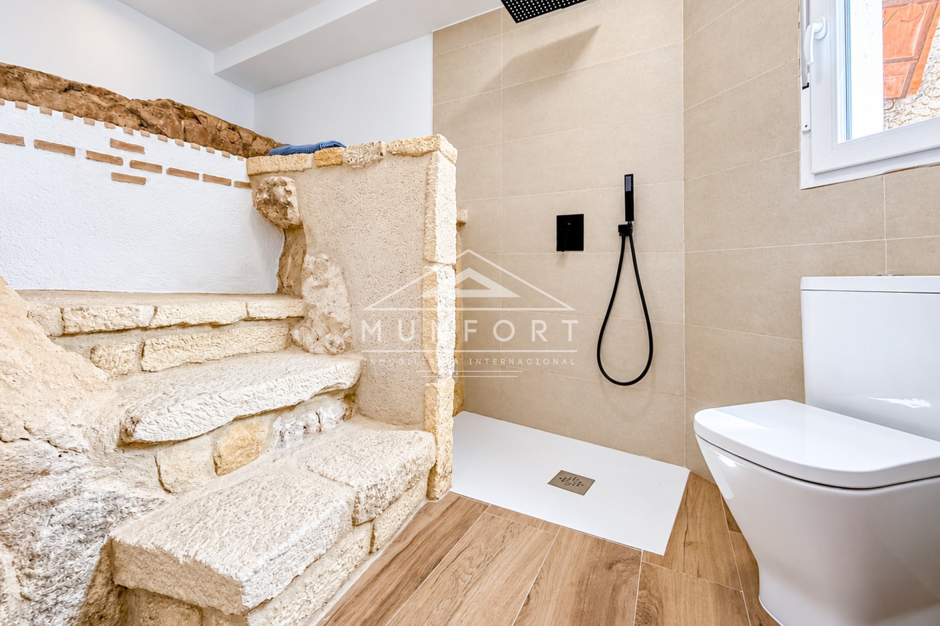Herverkoop - Villa's -
Albacete - Elche de la Sierra/Villares